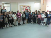 بالصور: مدرسة الاخوة الابتدائية بيافا تحتفل بيوم الأم والربيع 